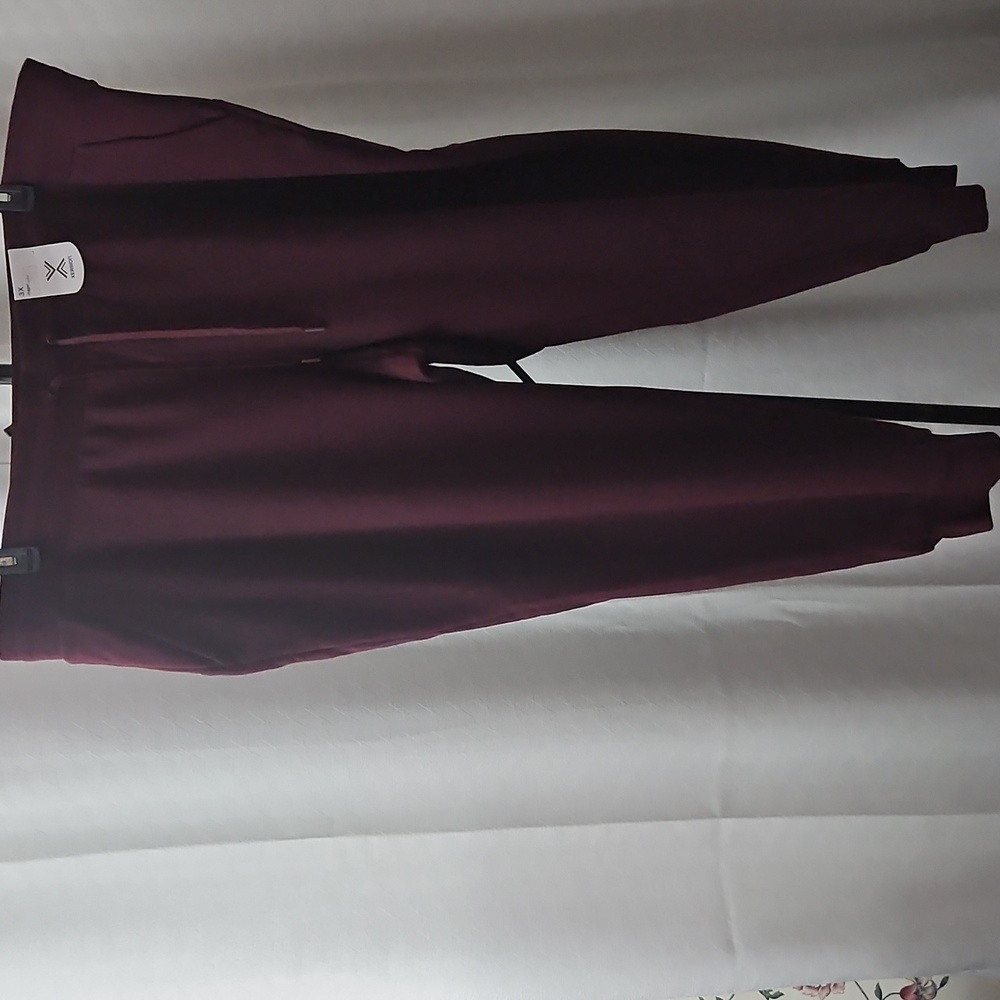 Xersion Womens Bold  Burgundy sweatpants Jogger Pants